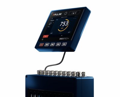 Core Unit: 10.1-inch display, five RGB-lit keys, link to the XPANSION Unit. Product visualisation showing the development state.